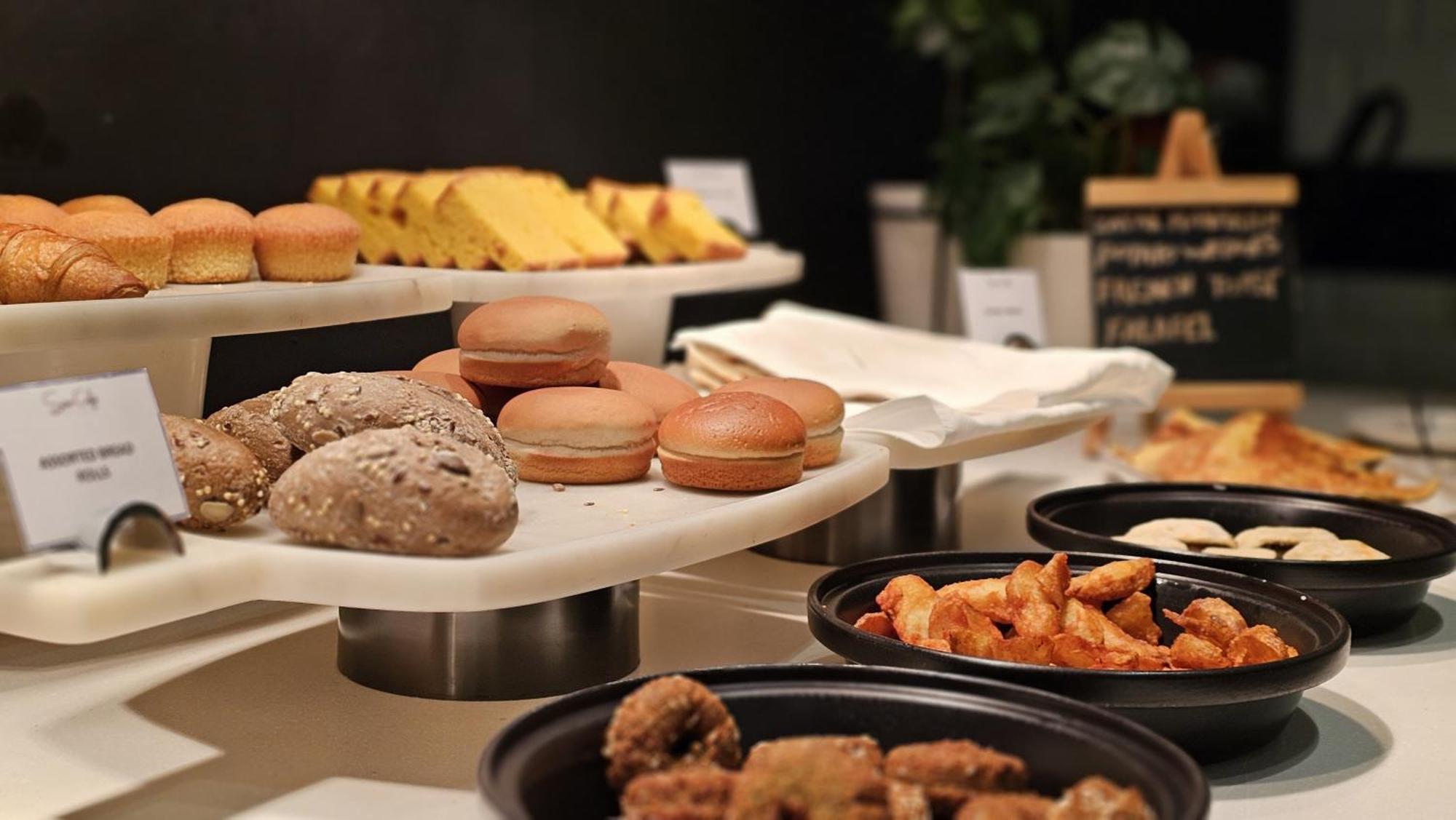 Swiss-Belinn Airport Muscat Oman Eksteriør billede