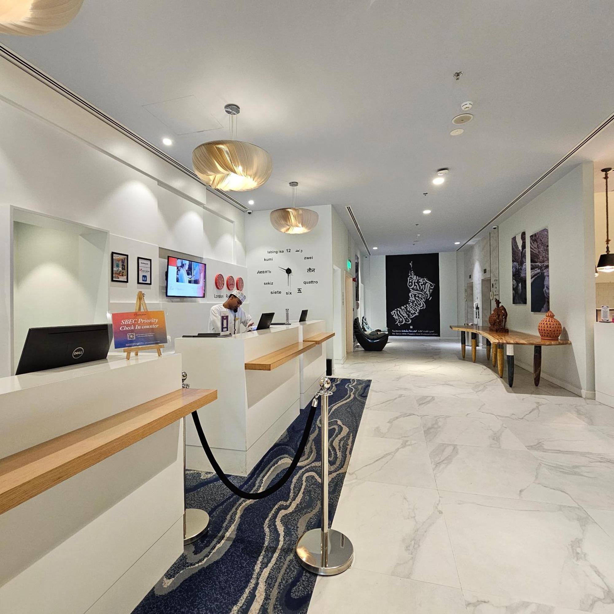 Swiss-Belinn Airport Muscat Oman Eksteriør billede